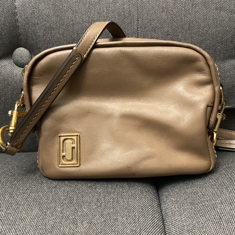 Authentic Mark Jacob Camera Bag - image 6